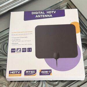 Digital HDTV Antenna - Black